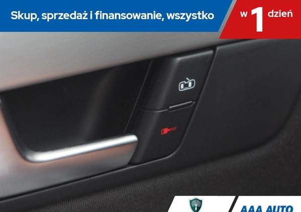 Audi A4 cena 16000 przebieg: 249558, rok produkcji 2006 z Bielsk Podlaski małe 154